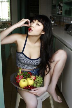 日高法子